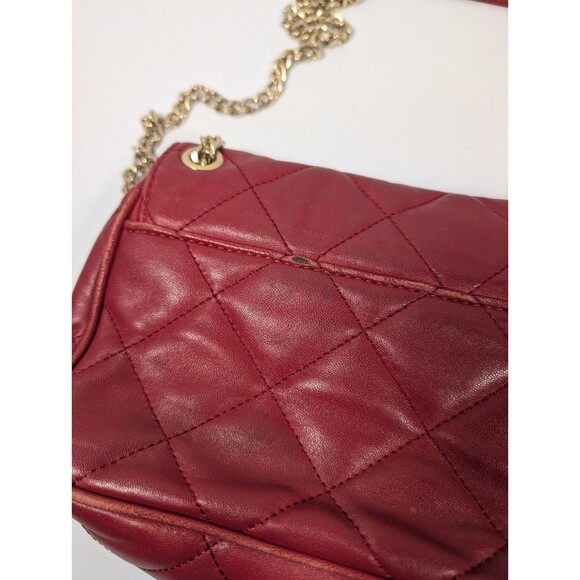 MICHAEL KORS FUCHSIA Quilted Leather Crossbody/Shoulder Bag 8.5 wide x7.5 Tall - Picture 4 of 6